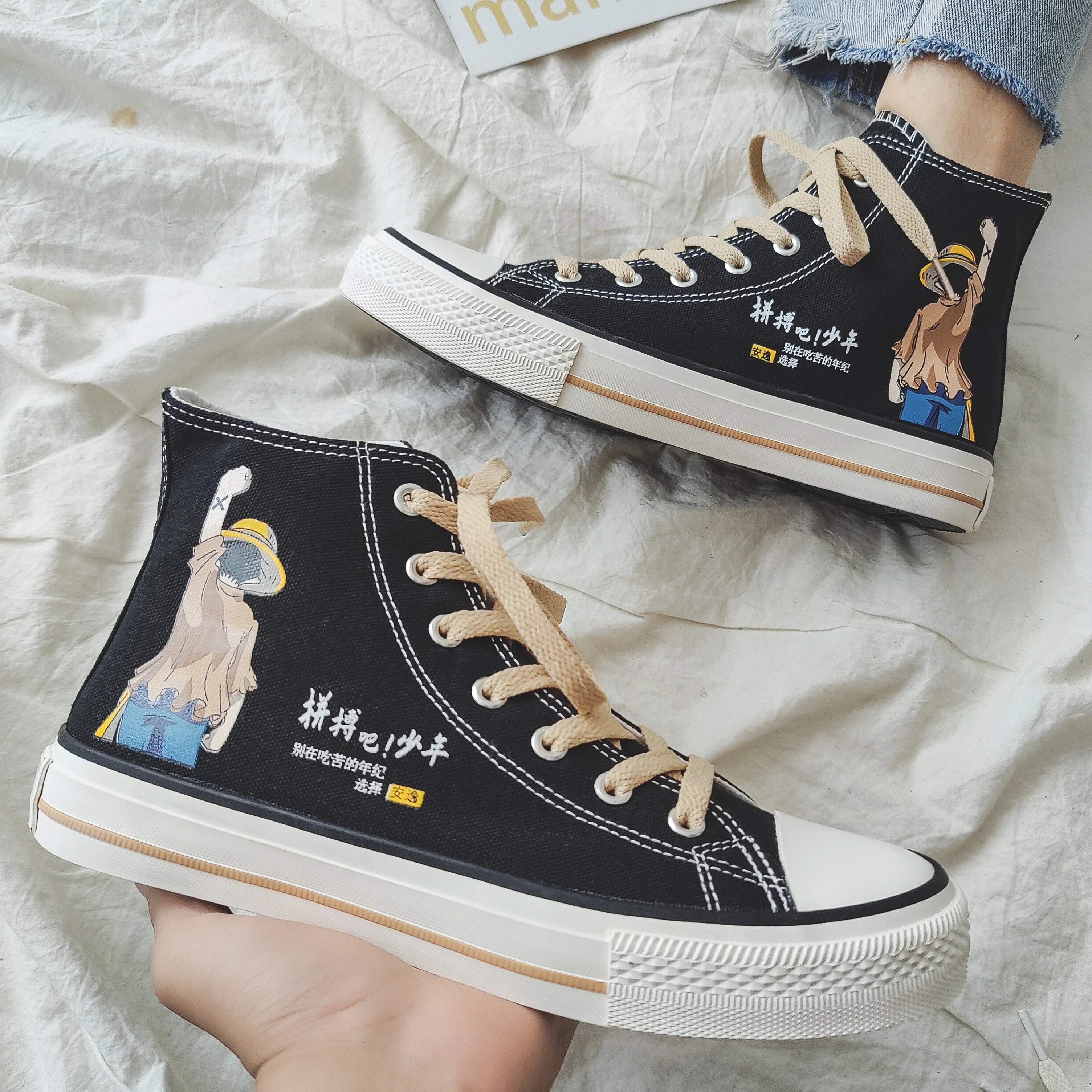

Men Casual Shoes High Top Women Canvas Shoes For Woman Walking board Shoes Fashion Flats Brand Sport Students Sneakers 2022 New