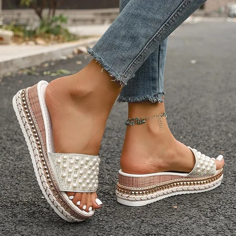 Glanzende Kristallen Parel Тапочки на платформе Damesmode Klinknagel Decor Sleehak Sandalen Vrouw Zomer 2025л (art.: 3920d27c95e04) - 3920d27c95e04