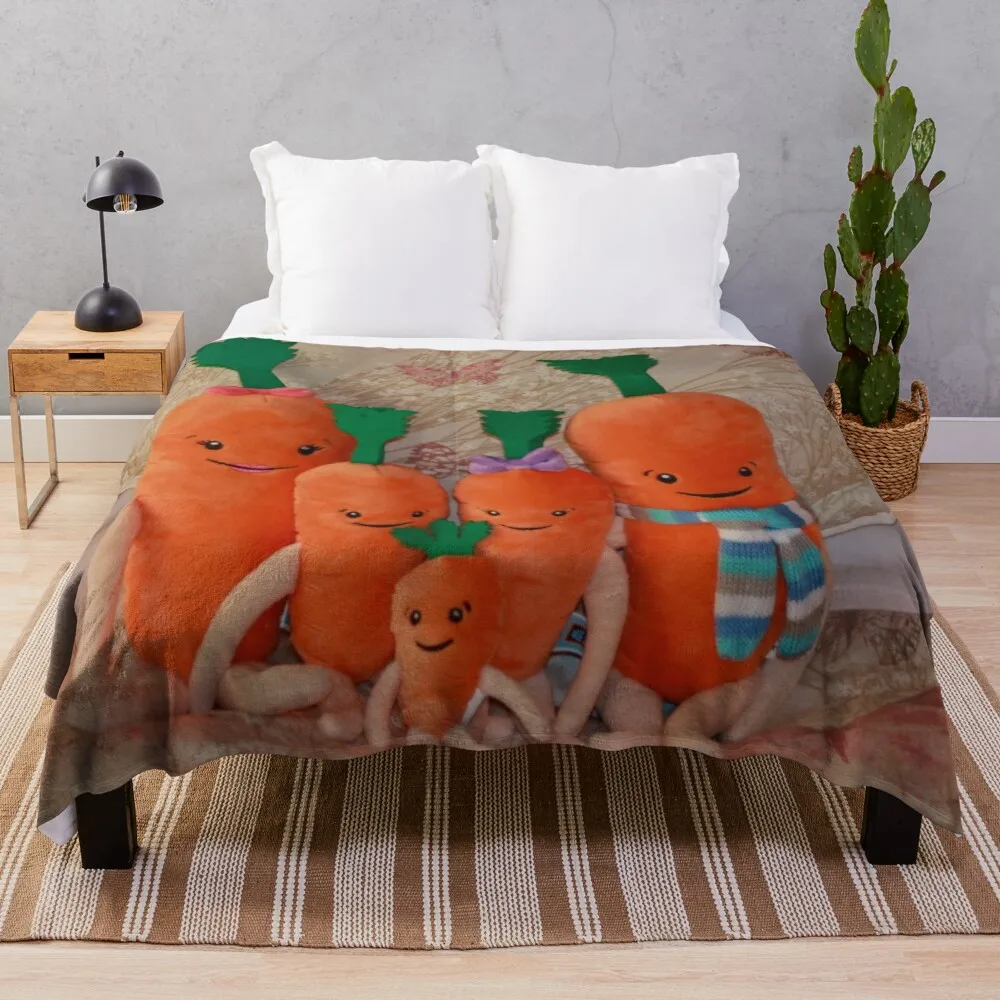 

Carrot Family ( Kevin, Katie, Chardonnay, Jasper & Baby Carrot ),Throw Blanket Decorative Sofa Blanket