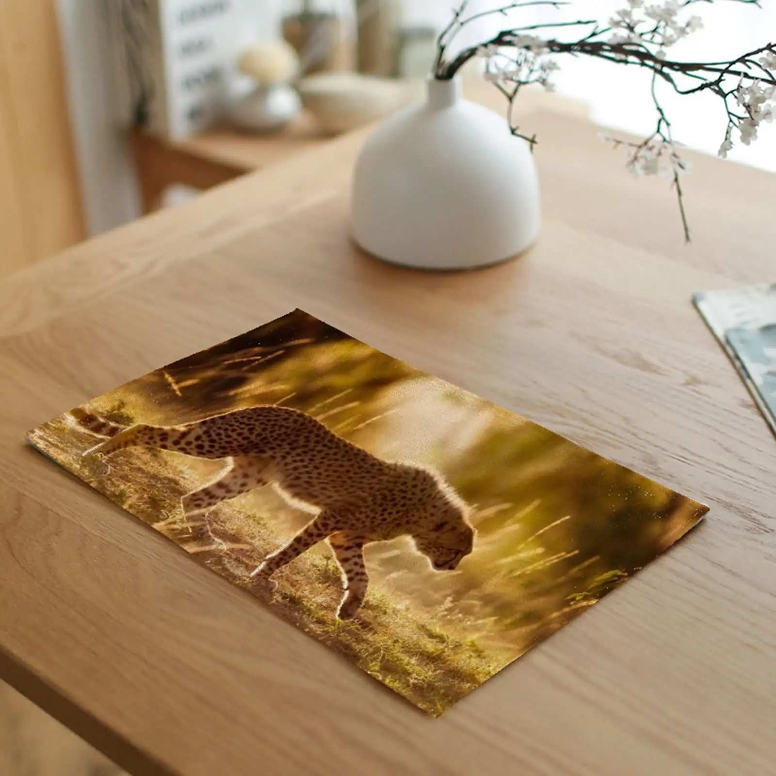 

Набор тканых желтых салфеток для обеденного стола