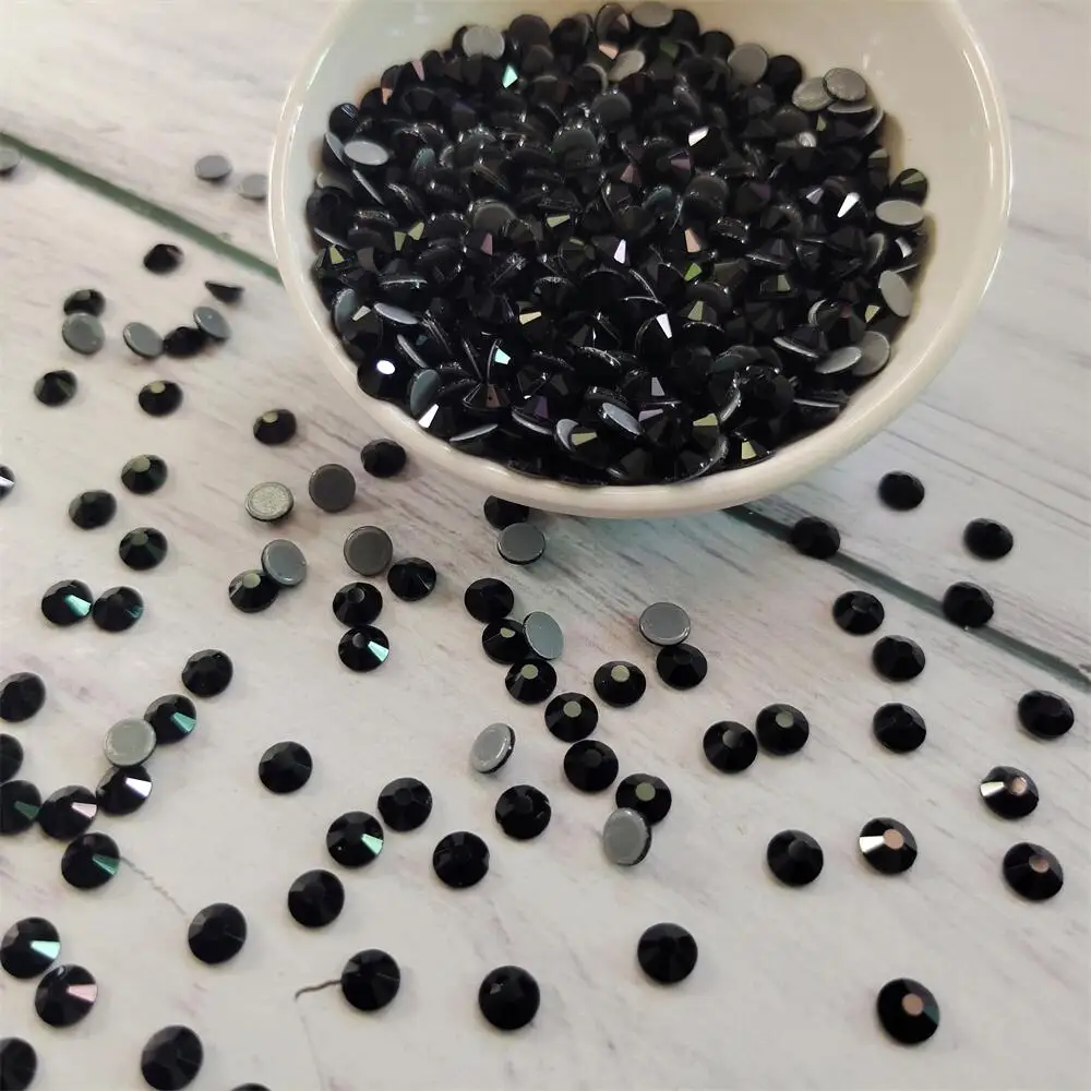 

Free Shipping Sizes ss3 - ss30 Super Shiny Heat Repair Flat Back Crystal Glass Rhinestones For Nail Decoration