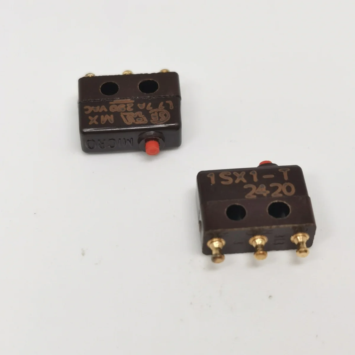 Фото 1SX1-T Honeywell Базовый/защелкивающийся переключатель Микропереключатель Совершенно новый оригинальный подлинный Быстрая доставка №2
