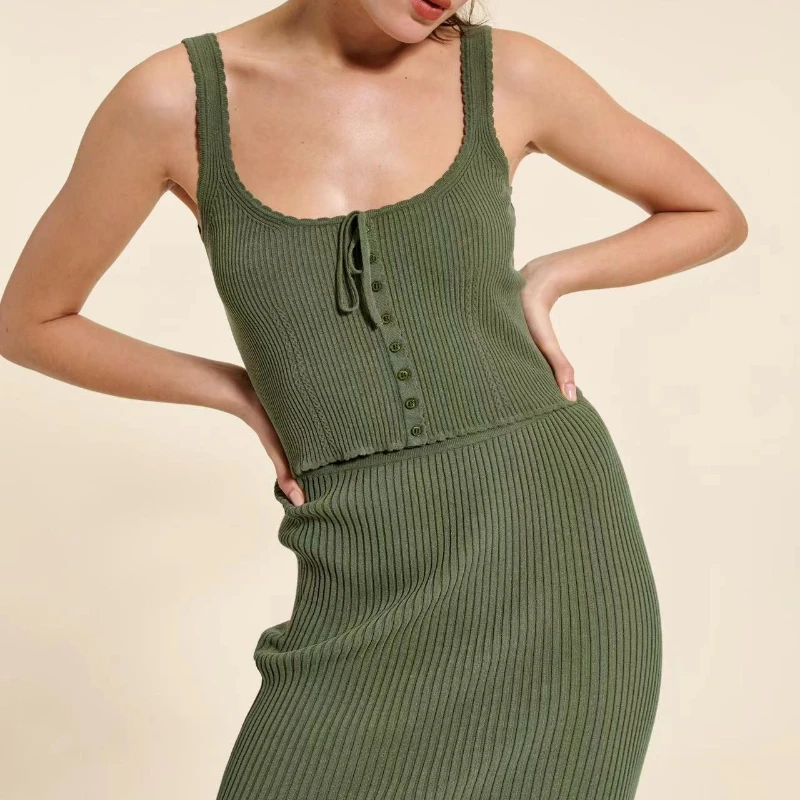 

2023 Summer New Women Clothing Solid Color Square Collar Knitted Vest / Same Style Knitted Skirt