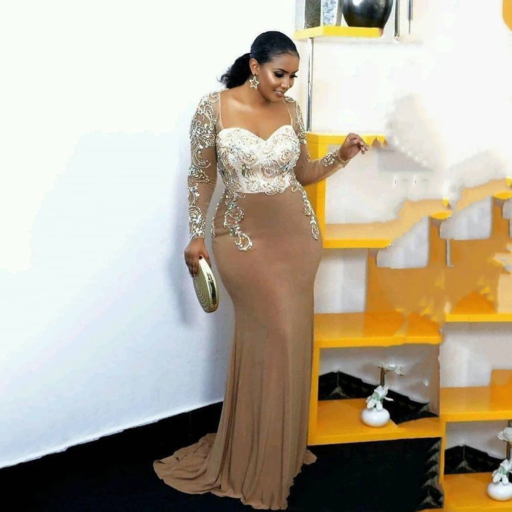 

2022 Gorgeous Plus Size Mermaid Mother Of The Bride Dress Long Sleeves Beaded Champagne Party Formal Wear