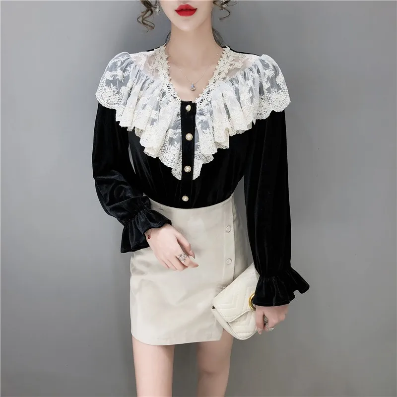 

Женская бархатная блузка с длинным рукавом, повседневный черный топ с V-образным вырезом и кружевным воротником, весна 2023
