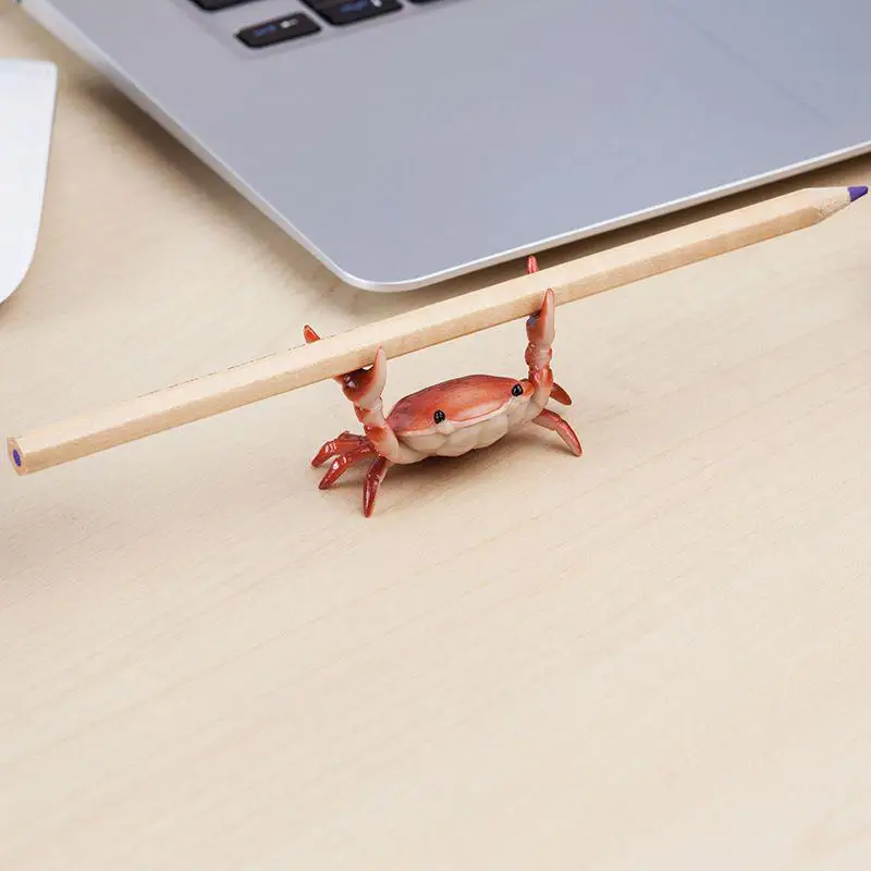 

Creative Japanese Cute Crab Pen Holder Weightlifting Crabs Penholder Bracket Storage Rack Gift Stationery Mini Ornament Office