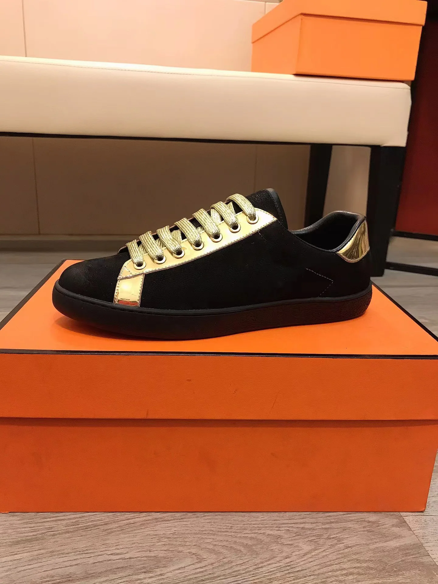 

Мужские парусиновые туфли, повседневные холщовые туфли, на шнуровке, плоская подошва, модель VIP 41, весна-лето