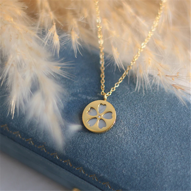 

Ожерелье женское из титана с белой ракушкой из 18-каратного золота, круглая двухсторонняя подвеска на цепочке до ключиц, чокер, Изящные Ювели...