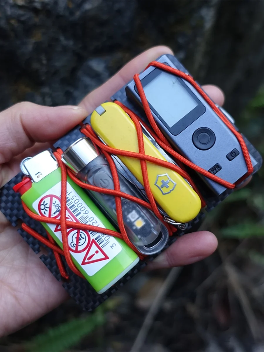 Многофункциональный инструмент из углеродного волокна