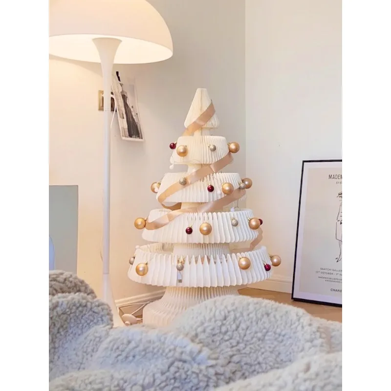 

Eighteen paper 2023 Christmas tree folding white creative New Year's Day Spring Festival red decoration Christmas decoration dec