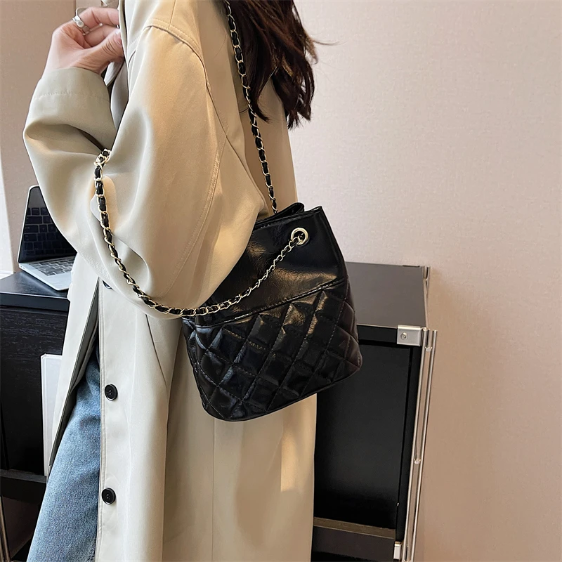 New Solid Color High Quality Shoulder Bags Luxury Design For Women Crossbody 2023 Summer Casual Fashion Handbags Simple Style PU
