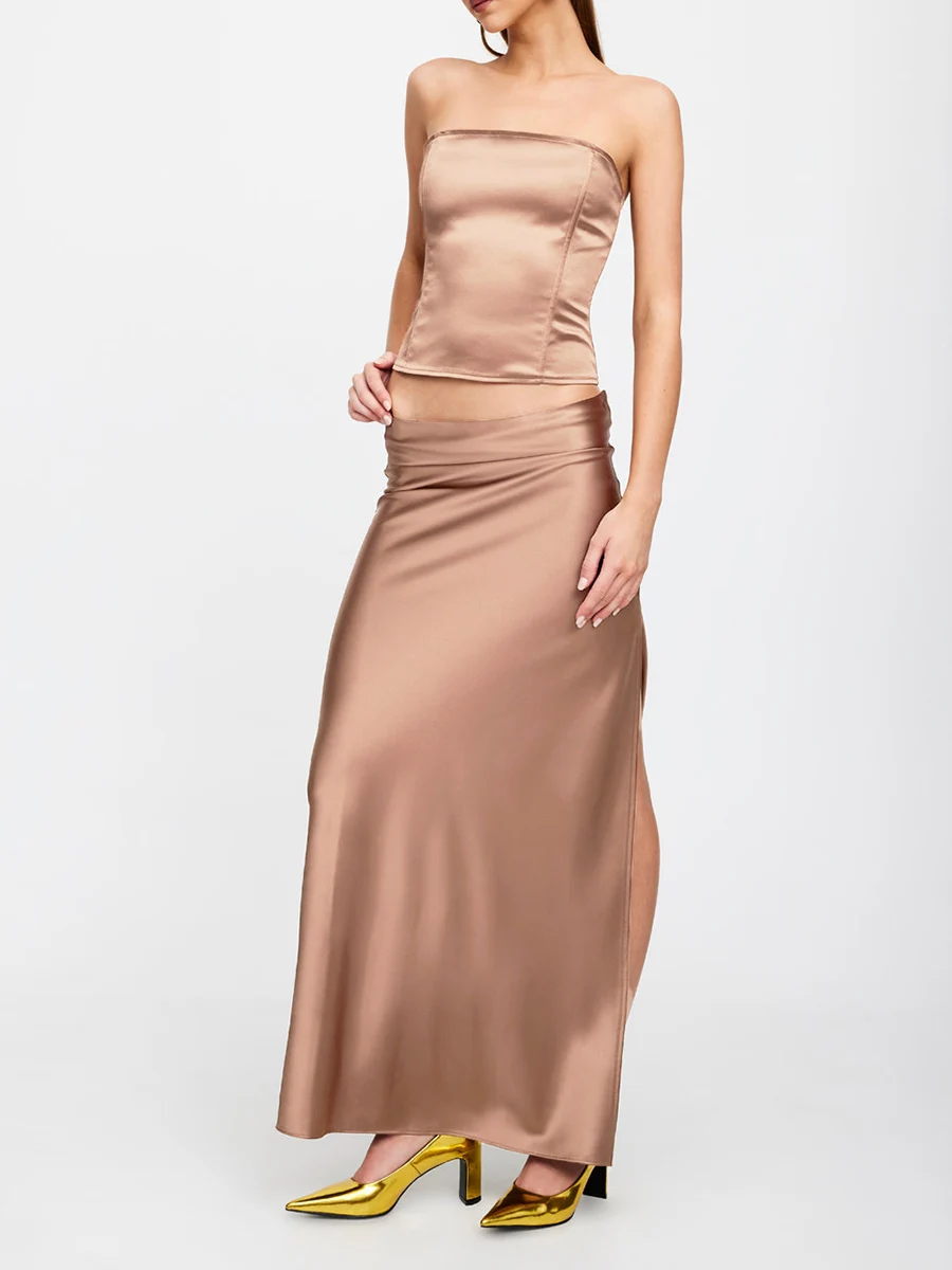 

Women s Elegant Satin Two-Piece Set Strapless Tube Top and High-Waist Bodycon Maxi Skirt with Slit - Perfect for Clubwear and