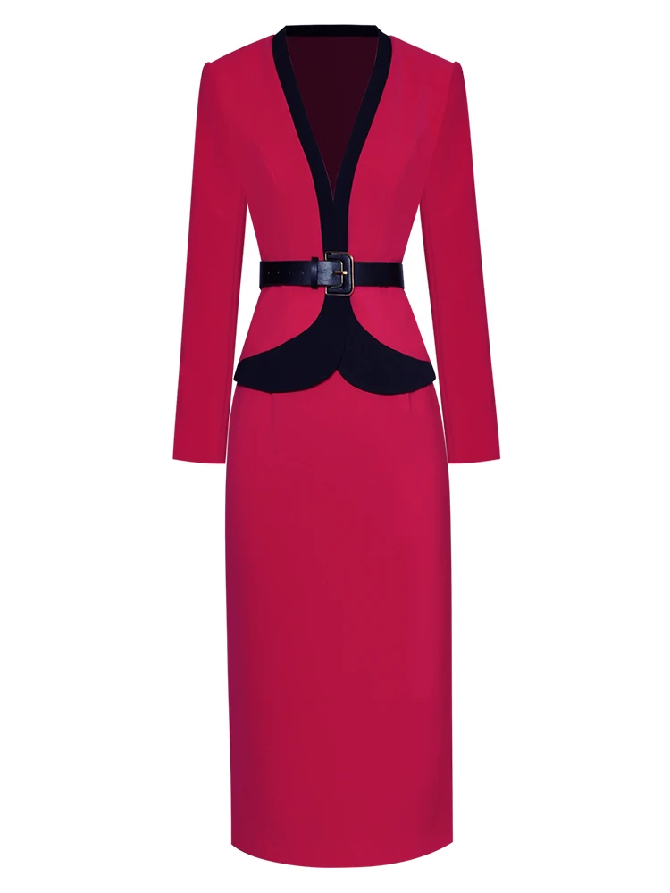 

Приталенный топ с V-образным вырезом и поясом на бедрах