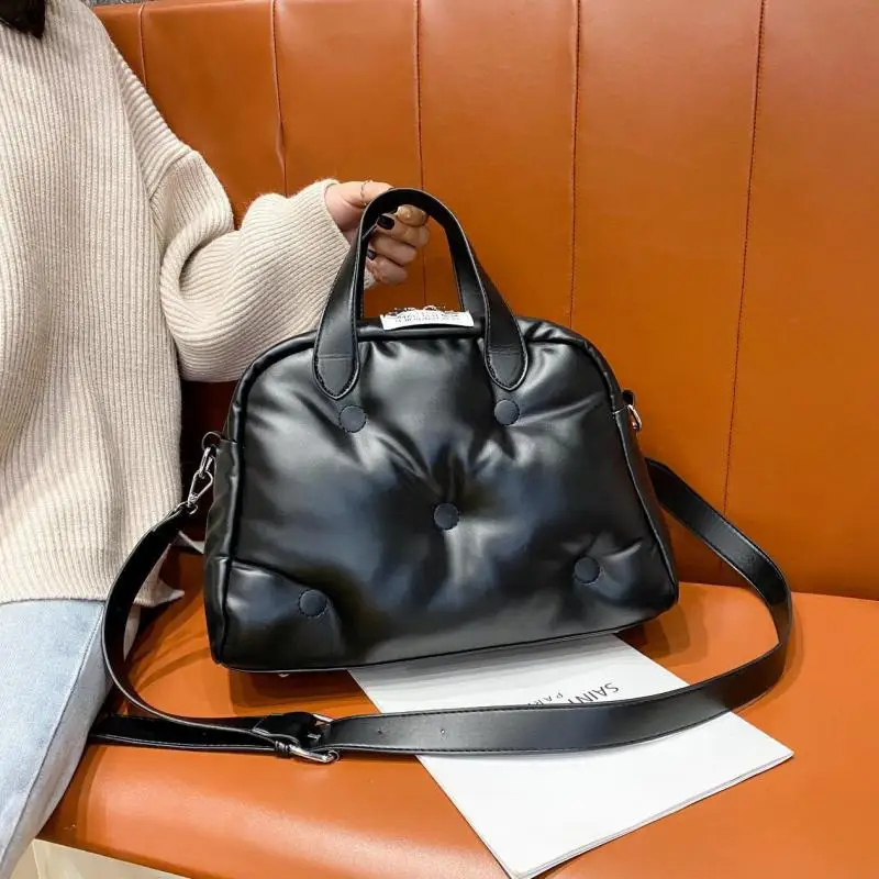 

Large-capacity Down Cotton Women's Bag 22 Simple Space Cotton Women's Bags Fashion Shoulder Bag Messenger Bag All-match Handbag