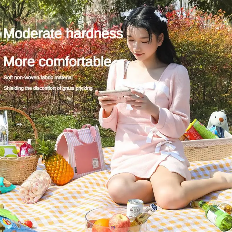 

Picnic Mat Outdoor Party Spring Lightweight Mat Damp-proof Mat Sand Free Blanket Beach Mat Outing Camping Folding Cover