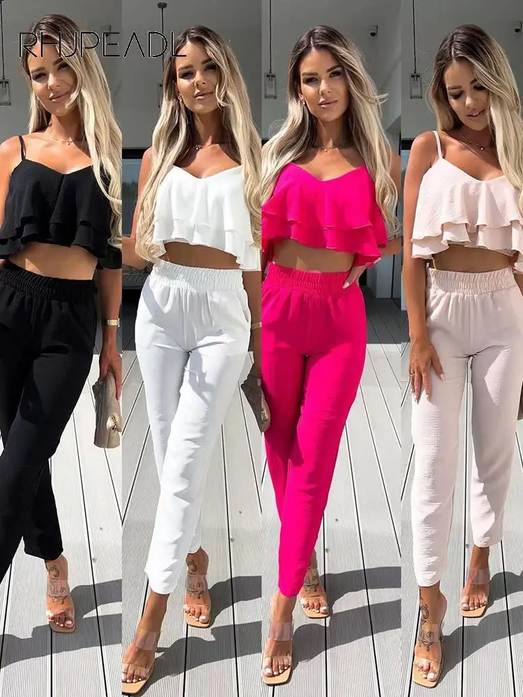 

Женский летний комплект из двух предметов, элегантный пикантный укороченный топ без рукавов на бретелях с оборками и брюки-карандаш, повсед...