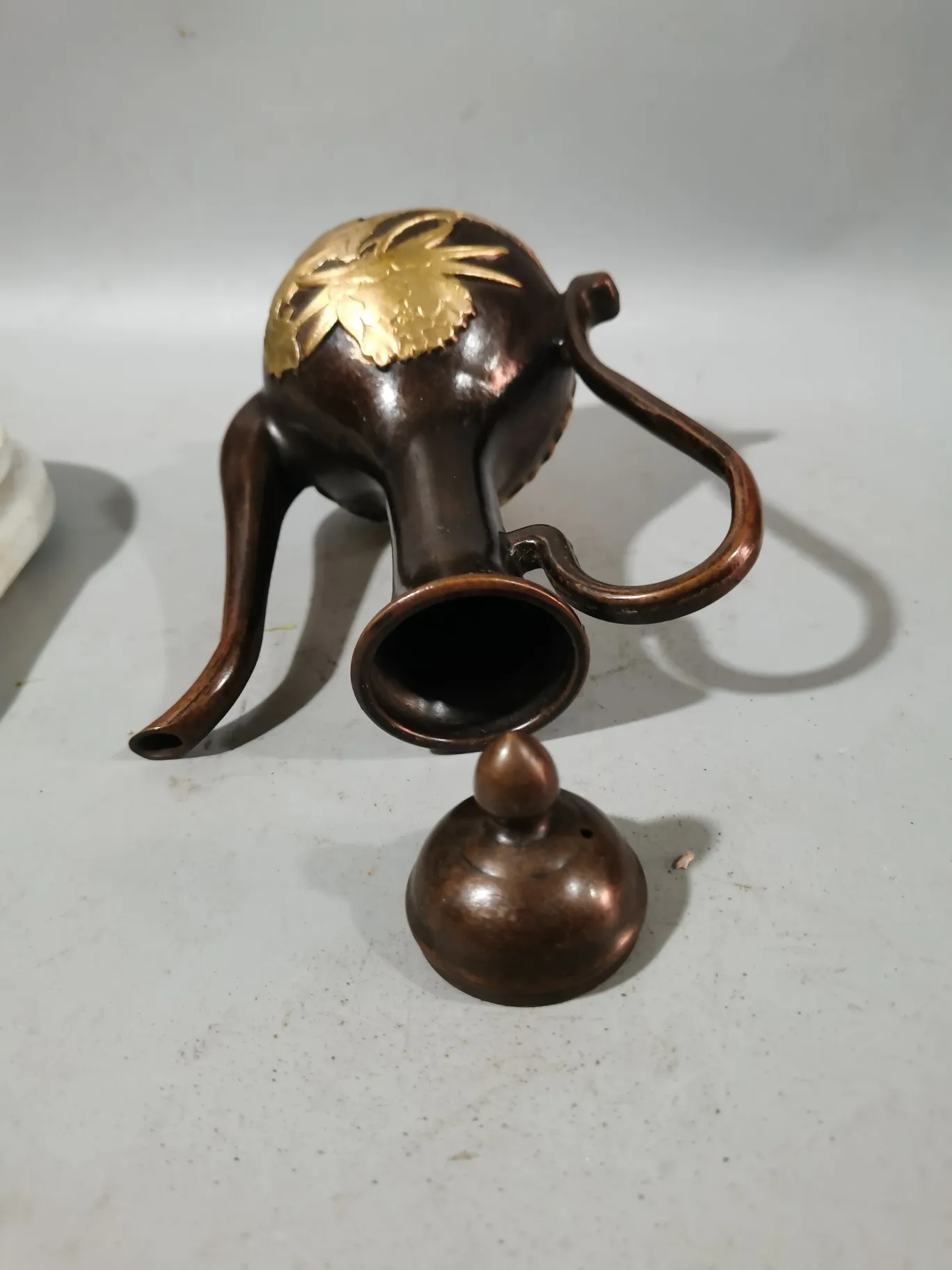 Металлический фиолетовый медный позолоченный винный горшок в форме лотоса