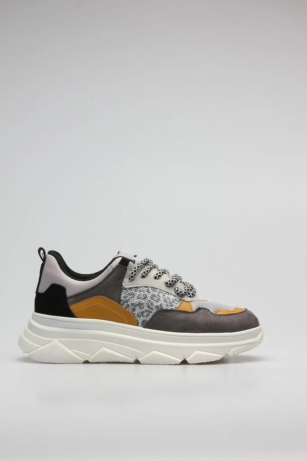 

Fashion Style Smoked Women's Sports Sneaker Shoes