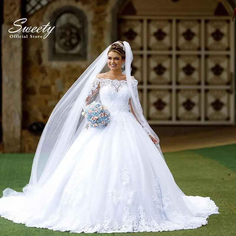 

Luxury Elegant Wedding Dress Silky Organza With Princess Ball Gown Boat Neck Sleeveless Bride Gowns Backzipper Backless Applique