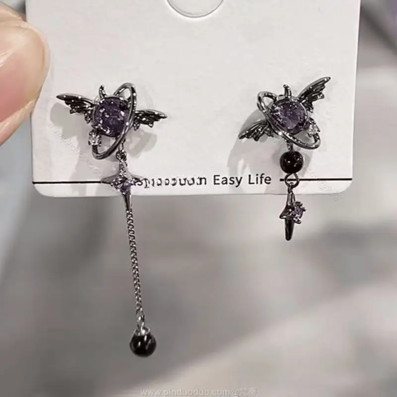 Фото Винтажные серьги-гвоздики Aretes Para Mujer с крыльями в готическом стиле Y2K, серьги Brincos, ювелирные изделия Pendientes Tous №1