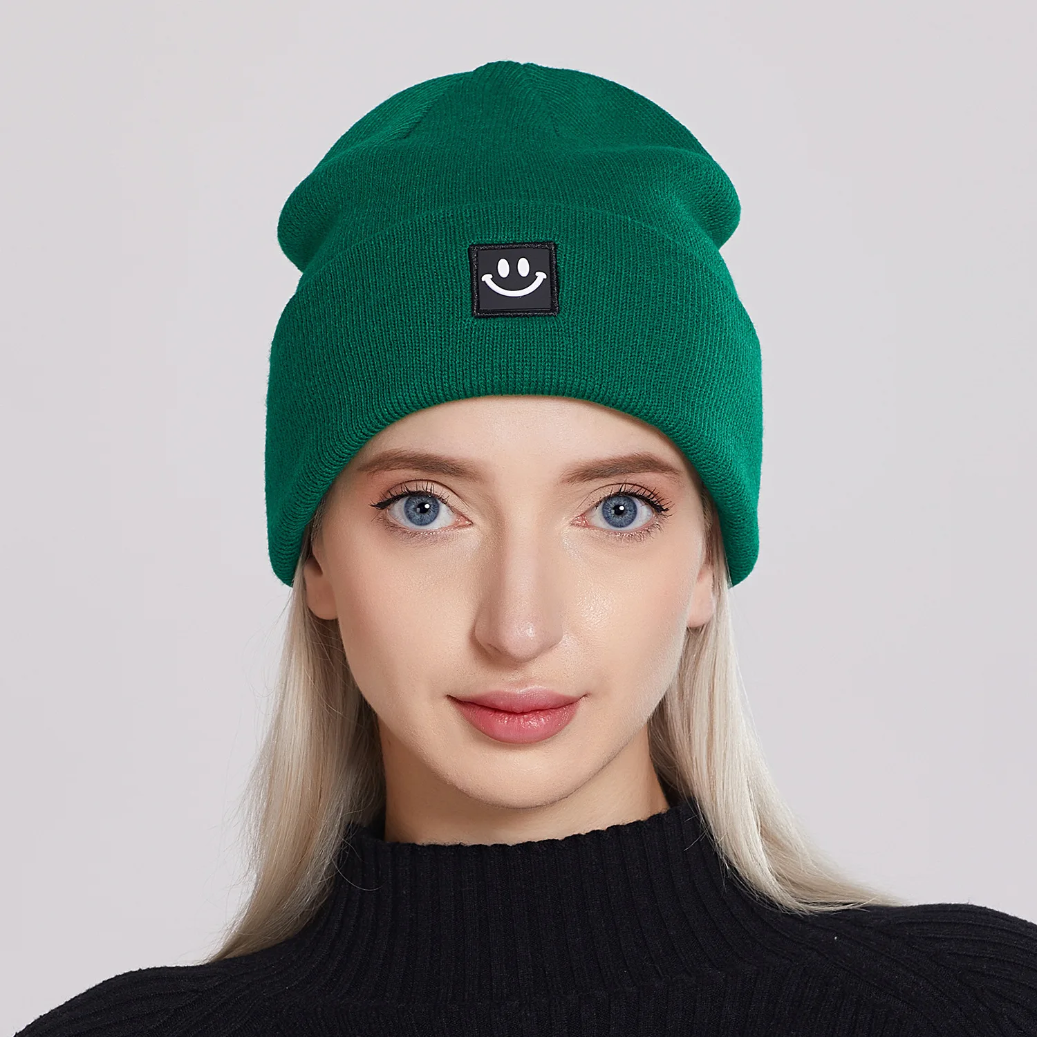 

Smiley Hats for Women New Solid Color Knitted Beanie Hats Outdoor Leisure All-match Warm Wool Hats for Men Winter Bonnets