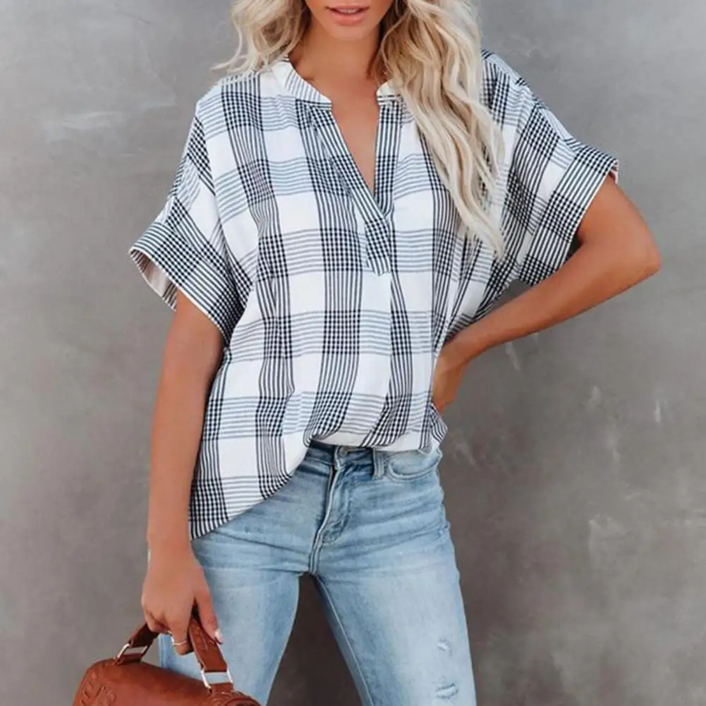 

Женские рубашки, блузки, топы в клетку с коротким рукавом и V-образным вырезом, летняя Свободная блузка в клетку с узором, футболки в японском...