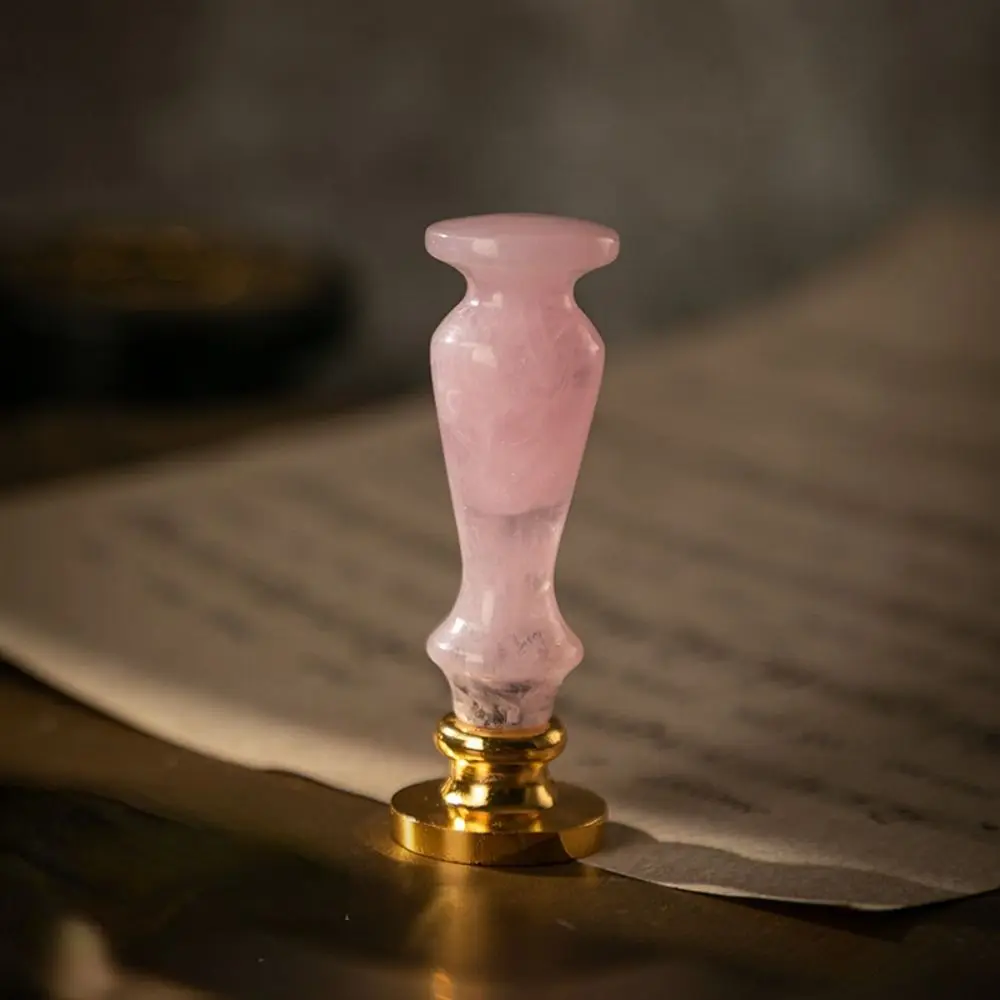 Рисунок 5 - Конверт, альбом, пригласительная