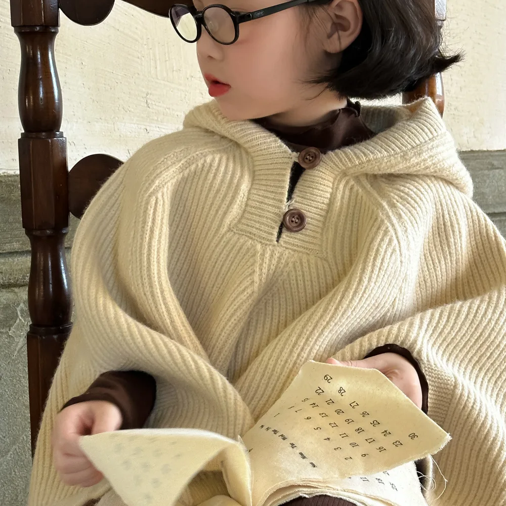 Детская накидка модель сезона осень-зима 2024 Однотонный свитер для девочек в