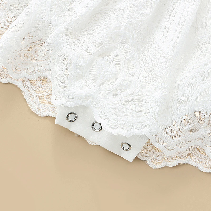 Детское летнее платье-комбинезон с кружевом и круглым вырезом