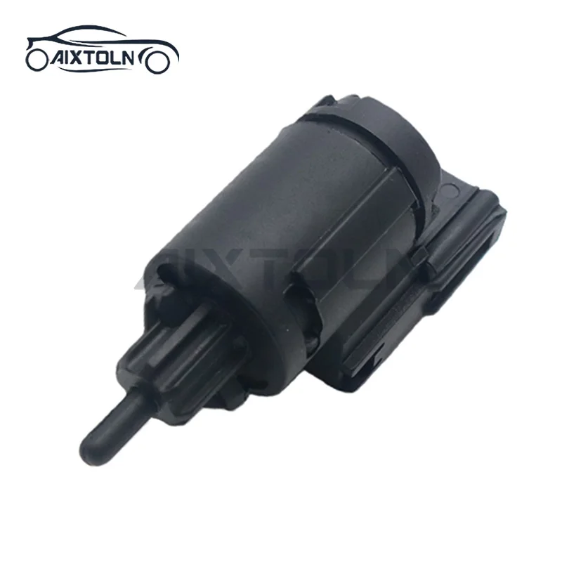 Фото Датчик стоп-сигнала для Audi TT 8N3 MK1, A3 8L, A4, VW Golf IV, Jetta, Passat, Skoda Octavia, SEAT Leon, автозапчасти 1J0945511D, 1J0945511A №3
