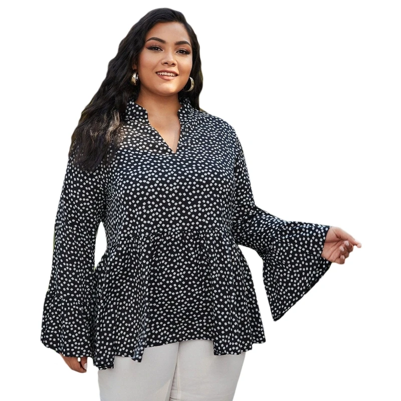 

Рубашка женская оверсайз с длинным рукавом и V-образным вырезом