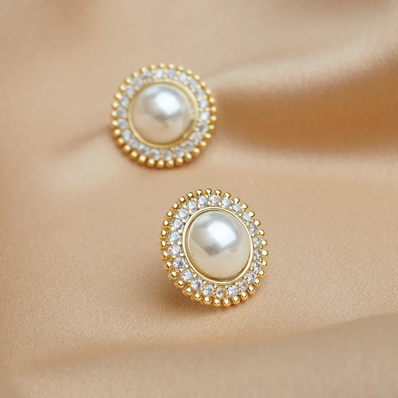 

DEAR-LIFE Personalized earrings French new trend earrings light luxury pearl earrings small fragrant wind jewelry New Year gift