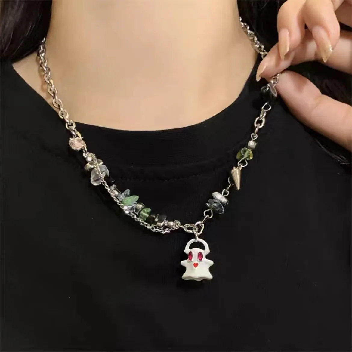 Хит продаж черно-белое ожерелье с маленьким призраком и монстром для пар