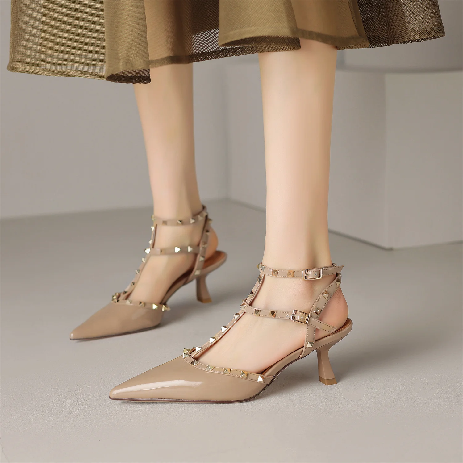 Genuine Leather Rivet Sandals Women 2023 Luxury Cowhide Upper Sheepskin Insole Pointed Toe Ankle Strap High Heel Handmade Shoes