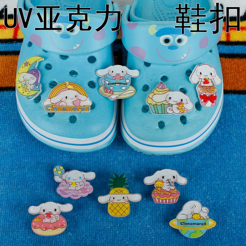 

10 Styles Hot Selling Sanrio Shoe Buckle Cinnamoroll DIY Slippers Souvenir Decoration Acrylic Wholesale Kids Party X-mas Gifts