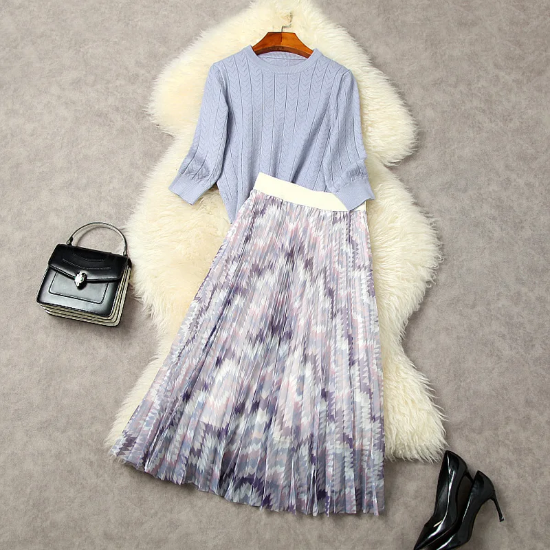 

Autumn Women's Suits 2022 New Round Neck Three Quarter Sleeves Solid Color Sweater + Printed Pleated Skirt Two Piece Set Female