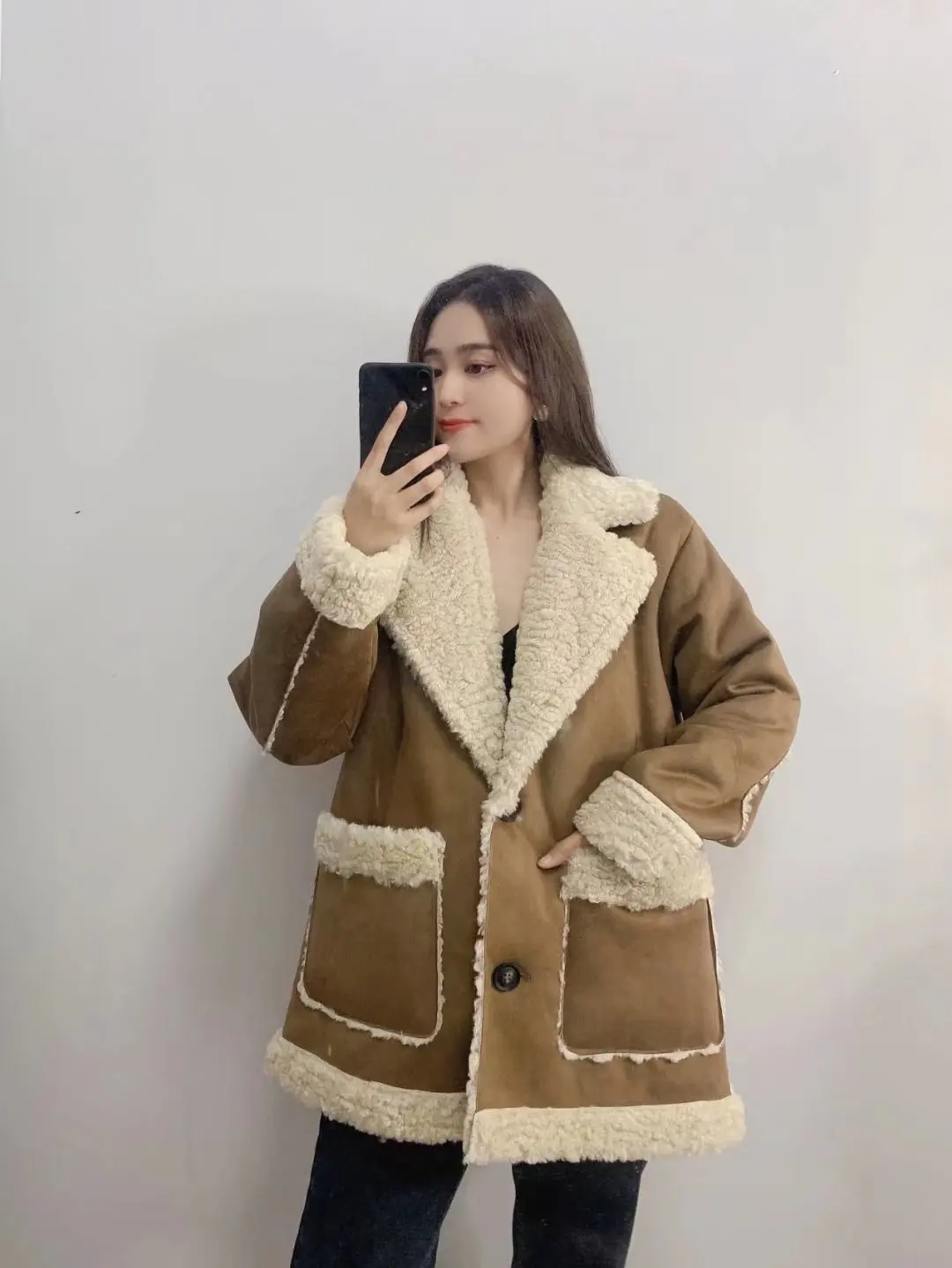 2022 Winter Women Warm Fur Reversible Fleece Coat Jacket Lamb Wool Thickened Locomotive Lapel Female Chic Outwear