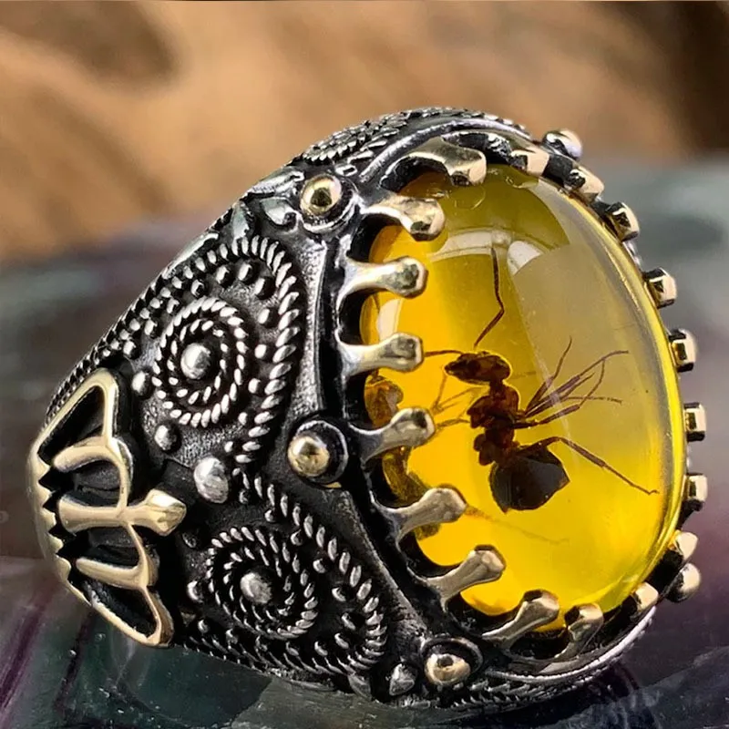 

Punk Natural Insect Ants Stone Finger Men's Ring Engraving Golden Crown Geometric Pattern for Male Viking Gothic Jewelry