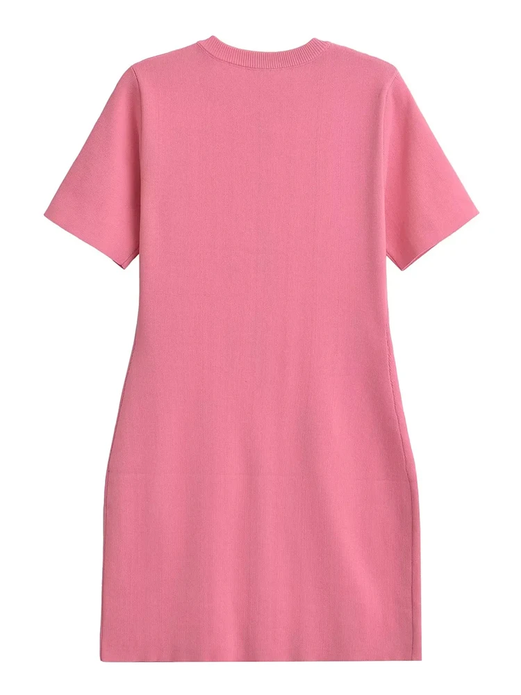 Женское трикотажное мини-платье на пуговицах с круглым вырезом и короткими