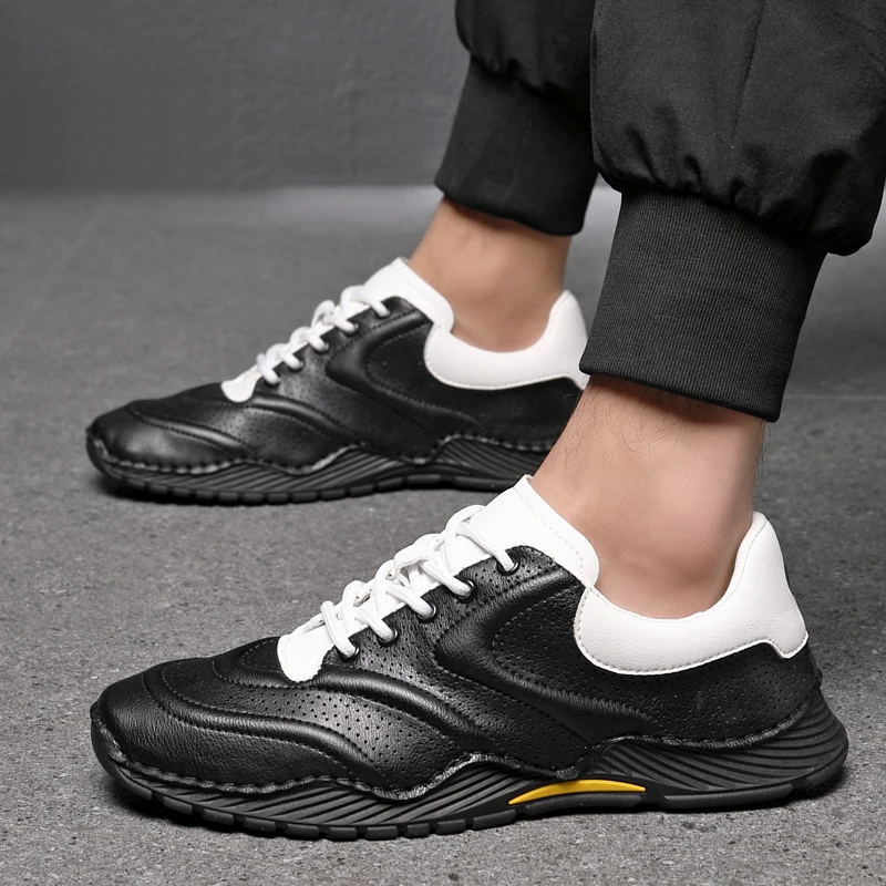 Fashion Men's Golf Shoes Outdoor Comfort Golf Shoes Men's Studless Walking Sneakers Men's White Black Golf Shoes