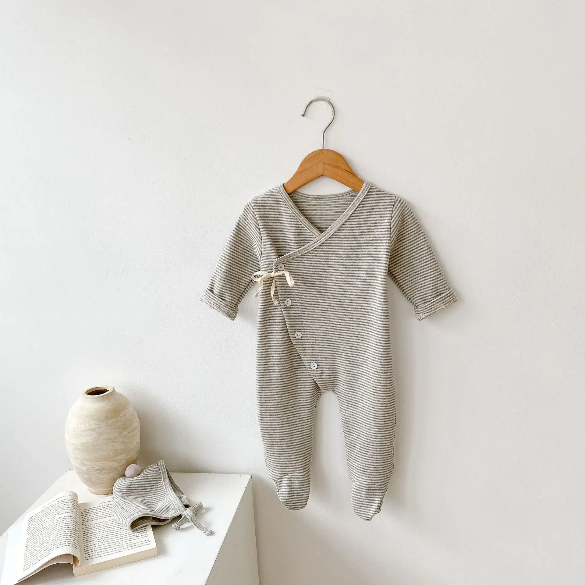 

2022 Autumn New Baby Long Sleeve Striped Romper Infant Casual Jumpsuit Boy Girl Cotton Newborn Toddler Clothes 0-24M