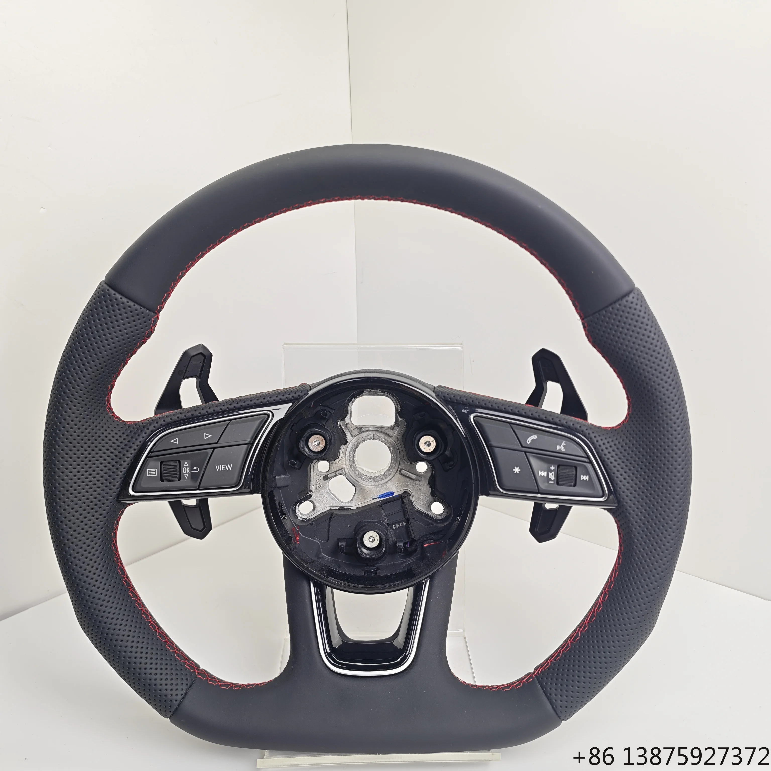 Фото Руль из перфорированной кожи с индивидуальным дизайном для RS A4 A5 A6 C7 B8 R8 S3 S4 S5 Q7 A7 S7 TT RS3 RS5 RS6 RS7 B9 №1