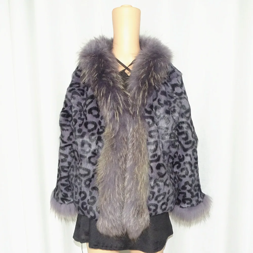Модное женское меховое пальто с леопардовым принтом из кроличьего меха и