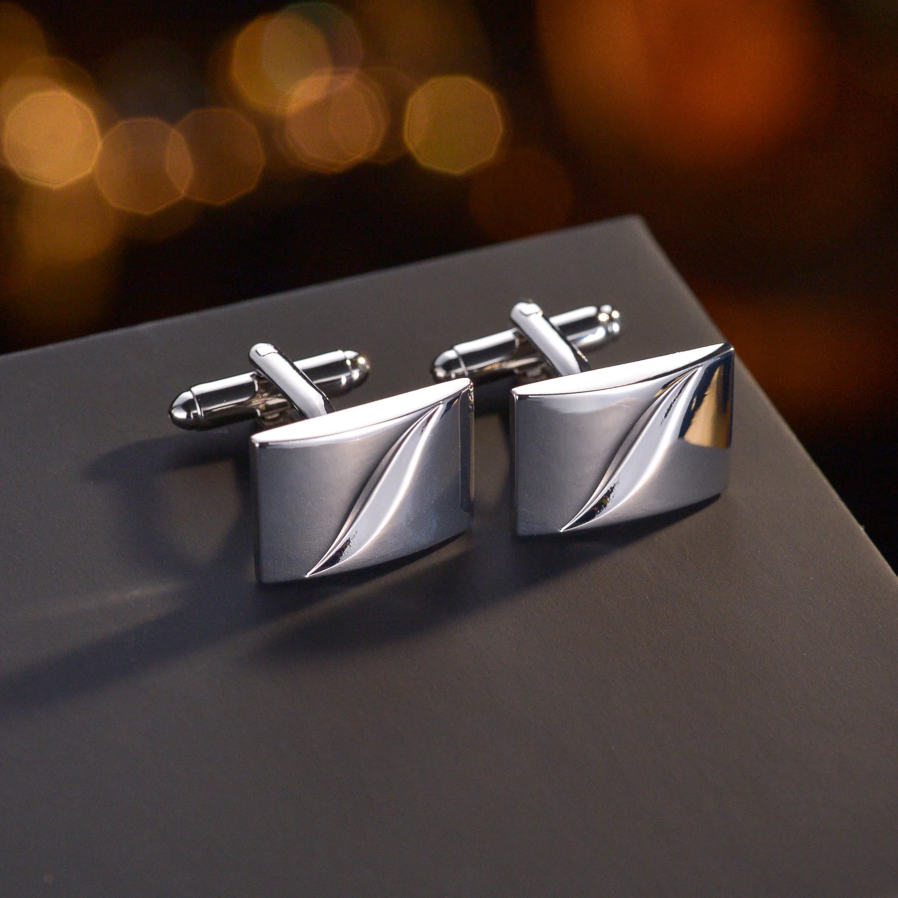 

Silver Square Leaf Cufflink Luxury Cufflinks French Men's Shirt Father's Day Wedding Gifts Accessories Wholesale