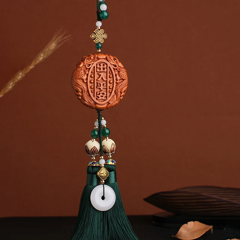 

Китайский нефритовый кулон с двойной кисточкой, авто, красное дерево, резной узор дракона, автомобильные подвески, благословение, мир, счастливый новогодний подарок