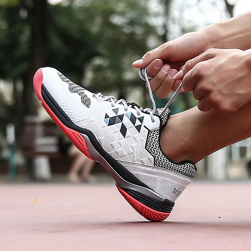 2022 New Men's Shoes Fashion New Women Outdoor Sport Tennis Table Tennis Shoe Training Badminton Shoe Sneakers Running shoes