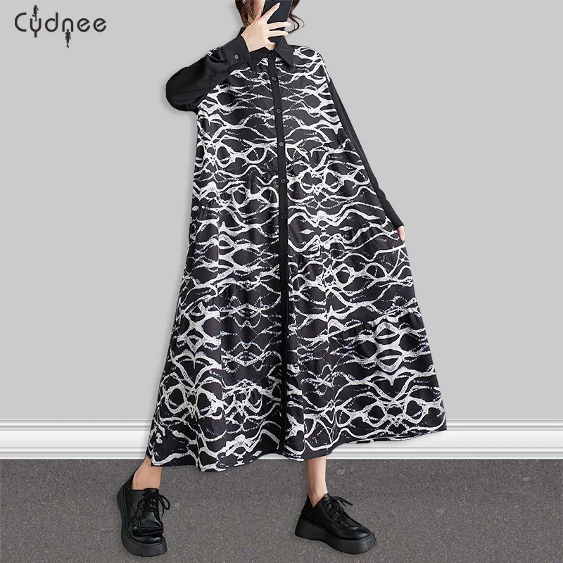 Женское неравномерно окрашенное платье-рубашка большого размера в мраморном