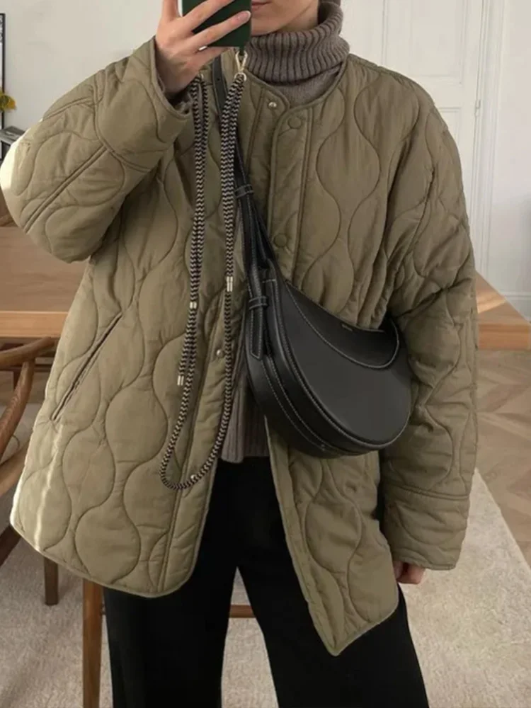 Новая женская одежда в европейском и американском стиле простая модная стеганая