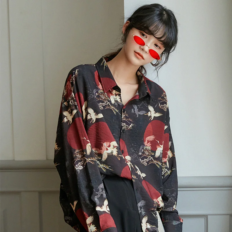 QWEEK camicie con stampa animalier per donna camicia a maniche lunghe allentata abbottonata camicia nera Streetwear giapponese 2021 moda donna top Vintage