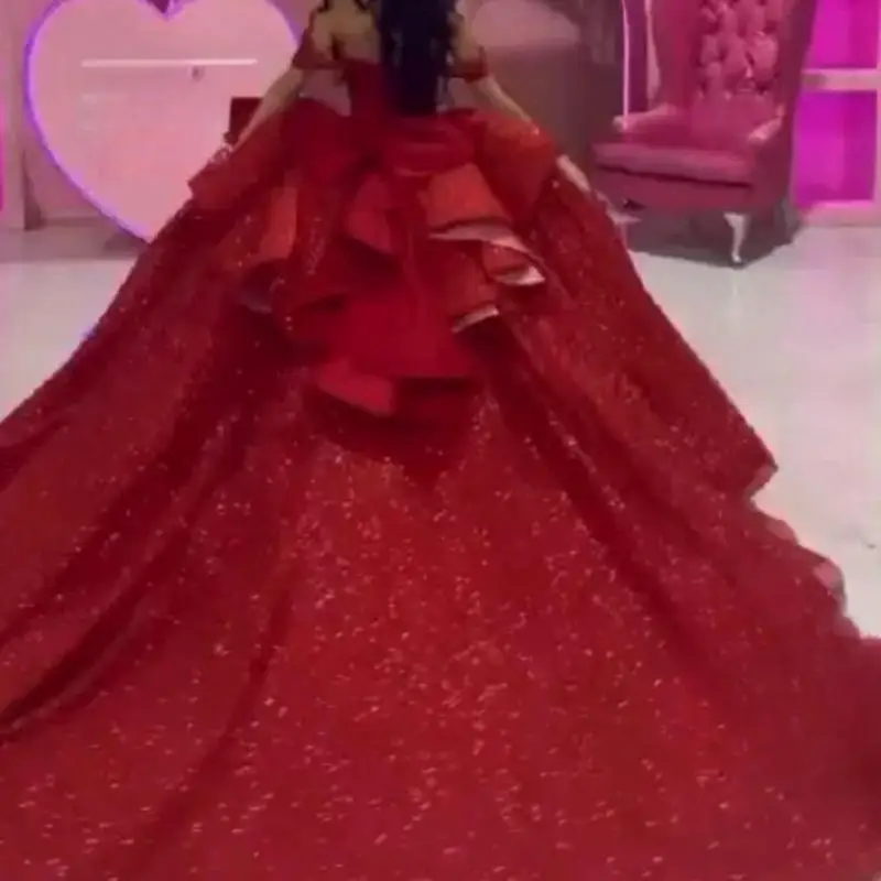 Элегантное винно-красное платье Quinceanera по индивидуальному заказу со шлейфом